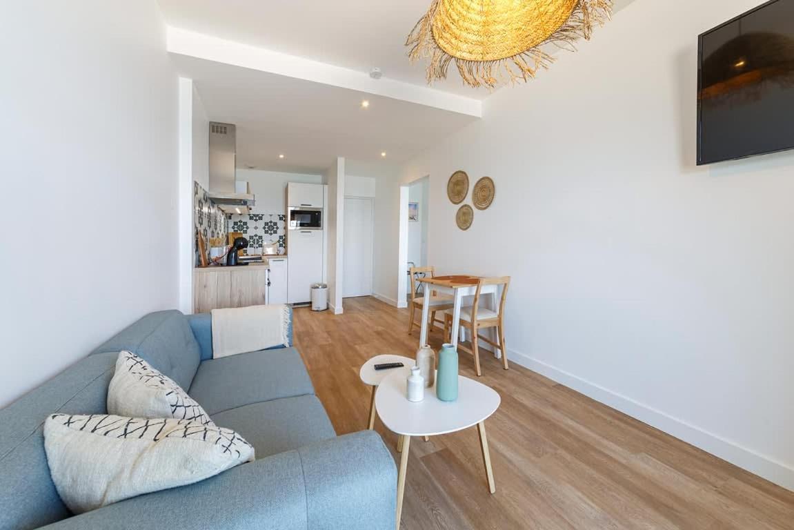 Les Pieds Dans L'Eau - Appartment 2 - Vue Mer Cancale Luaran gambar